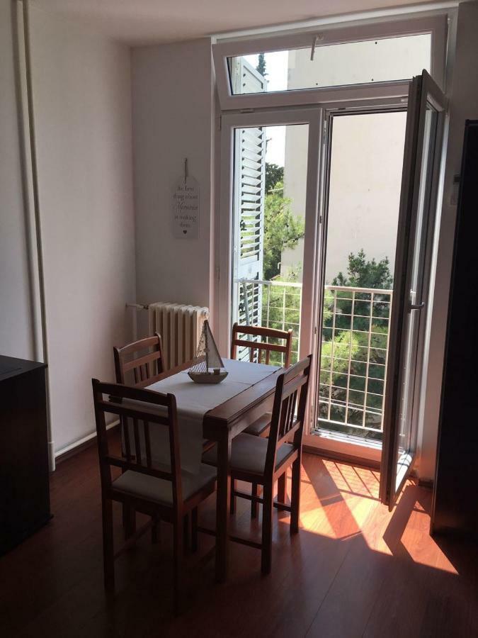 Mellitus Studio Apartment สปลิท ภายนอก รูปภาพ