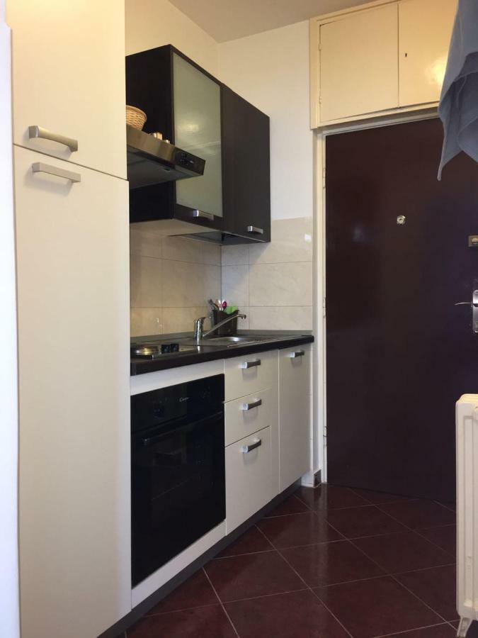 Mellitus Studio Apartment สปลิท ภายนอก รูปภาพ